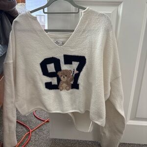 Fuzzy Hollister White V-Neck Sweater with Bear and Number Design